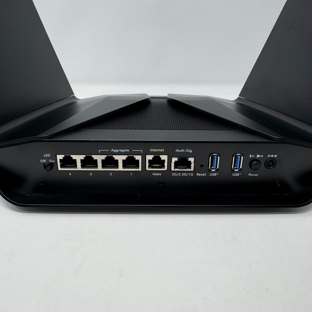 NETGEAR Nighthawk AX12 12 Stream Dual-Band WiFi Router RAX120 AX6000 - Picture 5 of 8